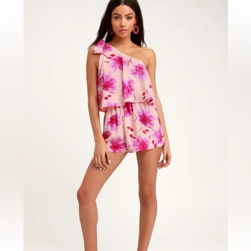 Lulus One-Shoulder Pink floral Romper XS